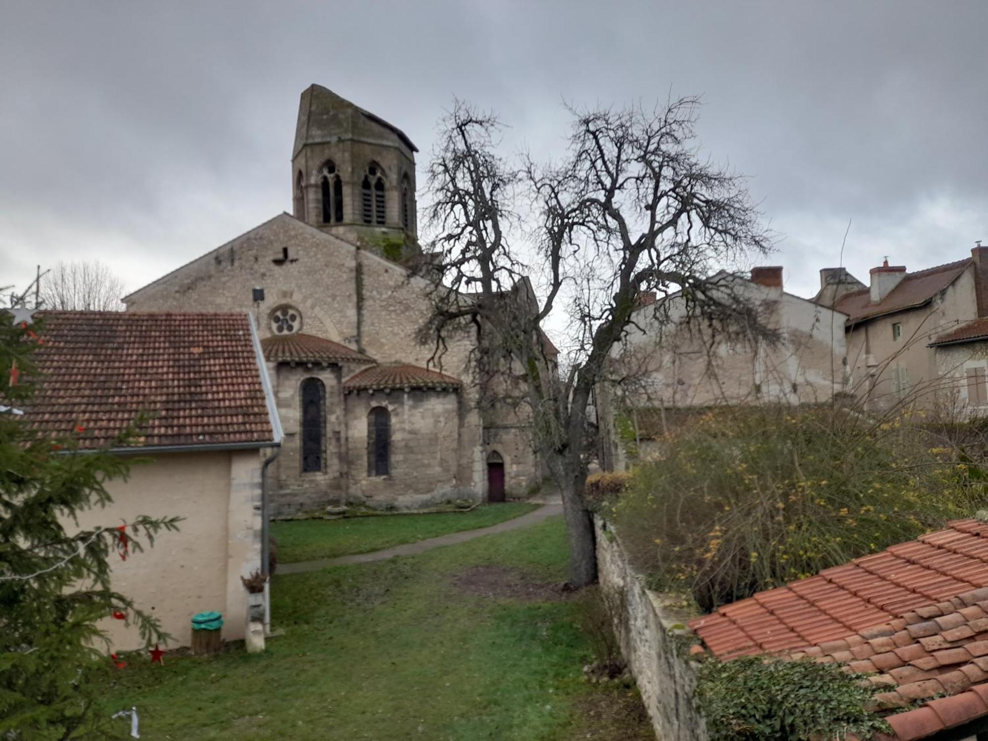 La Maison du Prince de Condé Charroux-dʼAllier Exterior foto
